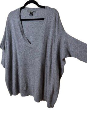 LOVE STITCH Elbow Sleeve V Neck Sweater Grey Size Medium